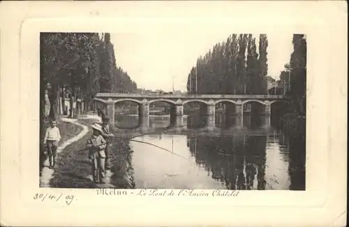 Melun Le Pont de l'Ancien Chatelet /  /