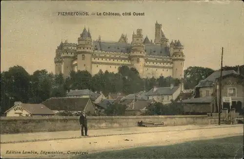 Pierrefonds Le Chateau cote Ouest /  /