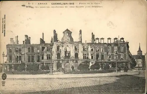 AK / Ansichtskarte Arras Place Gare 