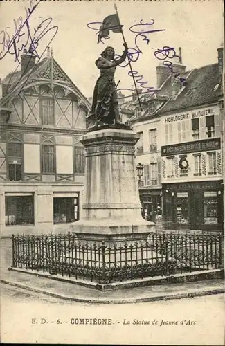 AK / Ansichtskarte Compiegne Statue de Jeanne d`Arc /  /