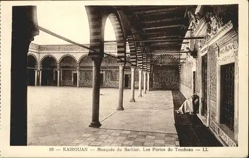 AK / Ansichtskarte Kairouan Mosquee Les Portes Tombeau /  /
