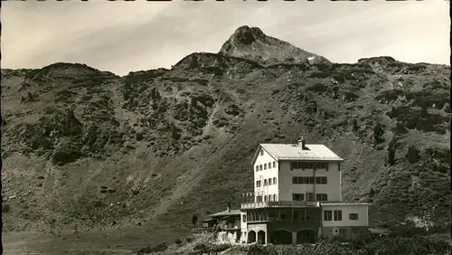 AK / Ansichtskarte Obertauern Ski Ferienheim Theodor Koernerhaus /  /