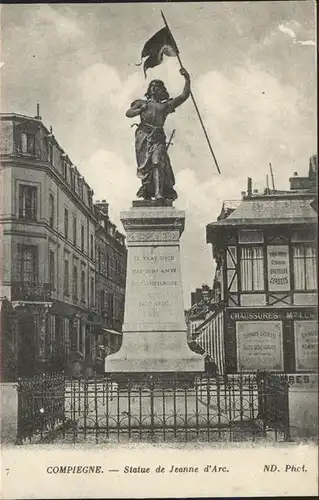 AK / Ansichtskarte Compiegne Statue Jeanne d Arc /  /