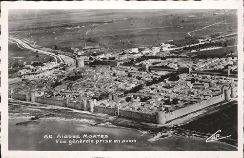 Aigues-Mortes Vue generale prise en avion /  /