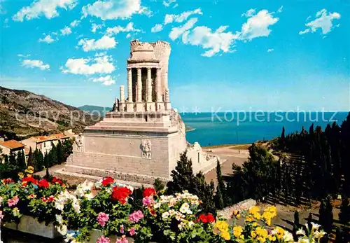 AK / Ansichtskarte La Turbie Le Trophee des Alpes Monument a la gloire de l Empereur Auguste Kat. La Turbie