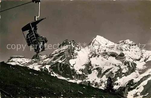 AK / Ansichtskarte Sessellift Kandersteg Oeschinen Wilde Frau Bluemlisalp Rothorn  Kat. Bahnen