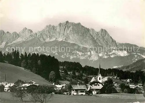 AK / Ansichtskarte Fieberbrunn Tirol mit Wildem Kaiser Kat. Fieberbrunn