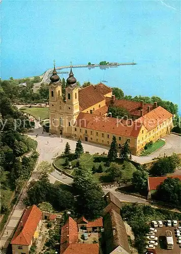 AK / Ansichtskarte Tihany Latkep az Apatsagi templommal Abteikirche Fliegeraufnahme Kat. Ungarn