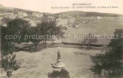 AK / Ansichtskarte Port Vendres La Place et le Bassin  Kat. Port Vendres