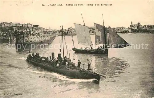AK / Ansichtskarte Granville Manche Entree du Port Sortie dn Torpilleur  Kat. Granville