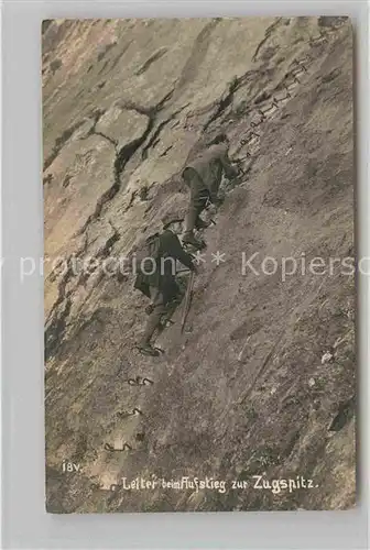 AK / Ansichtskarte Bergsteigen Klettern Zugspitze Leiter Aufstieg  Kat. Bergsteigen