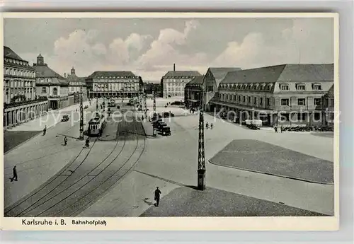 AK / Ansichtskarte Strassenbahn Karlsruhe Bahnhofplatz  Kat. Strassenbahn