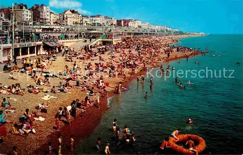 AK / Ansichtskarte Brighton East Sussex The Beach Kat. 