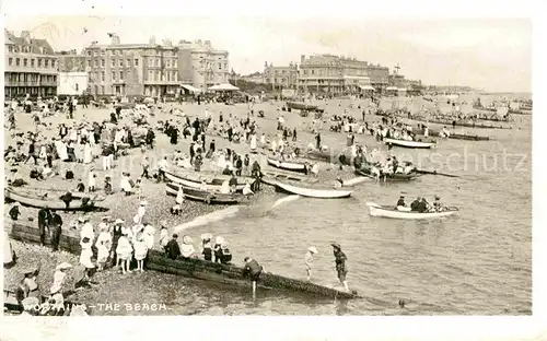 AK / Ansichtskarte Worthing West Sussex The Beach Kat. Worthing