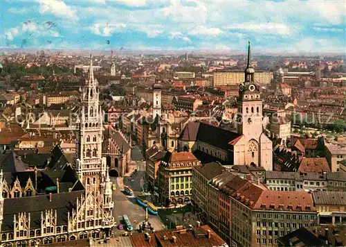 AK / Ansichtskarte Muenchen Blick von der Frauenkirche auf Rathaus und St. Peter Kat. Muenchen