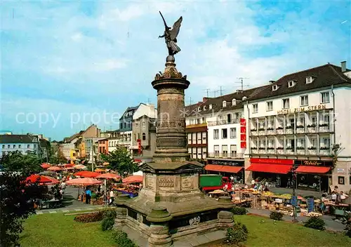 AK / Ansichtskarte Siegburg Marktplatz Denkmal Kat. Siegburg