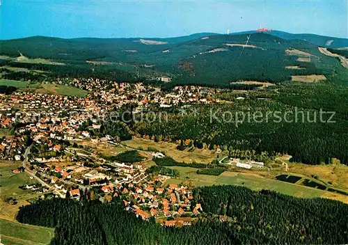 AK / Ansichtskarte Braunlage mit Wurmberg und Brocken Fliegeraufnahme Kat. Braunlage Harz