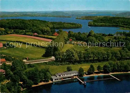 AK / Ansichtskarte Ploen See Hotel Restaurant Cafe Strandklause Naturpark Holsteinische Schweiz Fliegeraufnahme Kat. Ploen