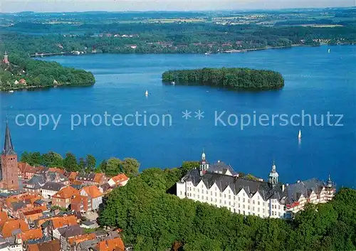 AK / Ansichtskarte Ploen See Schloss Naturpark Holsteinische Schweiz Fliegeraufnahme Kat. Ploen