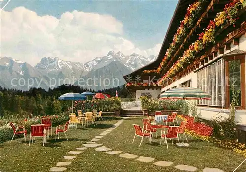 AK / Ansichtskarte Sonthofen Oberallgaeu Allgaeuer Berghof mit Alpe Eck Hoernergebiet Allgaeuer Alpen Kat. Sonthofen