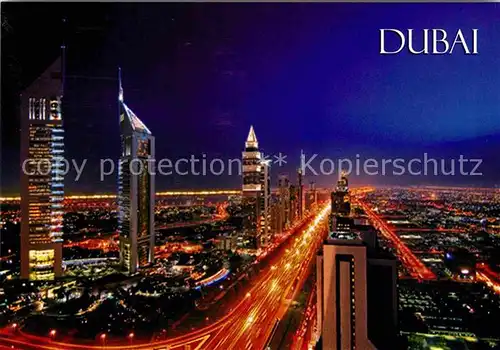 AK / Ansichtskarte Dubai Luftaufnahme Nacht Kat. Dubai