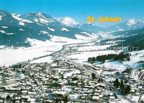 AK / Ansichtskarte St Johann Tirol Fliegeraufnahme mit Leoganger Steinberge und Griessenpass Kat. St. Johann in Tirol