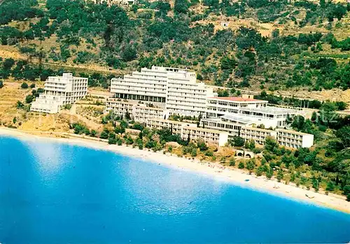 AK / Ansichtskarte Zivogosce Hotels am Strand Fliegeraufnahme