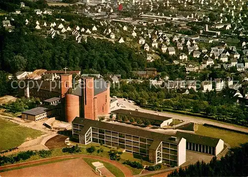 AK / Ansichtskarte Meschede Benediktinerabtei Koenigsmuenster Abteikirche Gymnasium Fliegeraufnahme Kat. Arnsberg