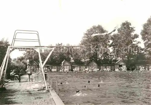 AK / Ansichtskarte Steinigtwolmsdorf Schwimmbad  Kat. Steinigtwolmsdorf