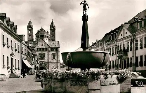 AK / Ansichtskarte Speyer Rhein Dom Brunnen Kat. Speyer