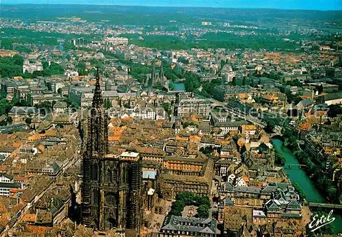 AK / Ansichtskarte Strasbourg Alsace Cathedrale vue aerienne Kat. Strasbourg