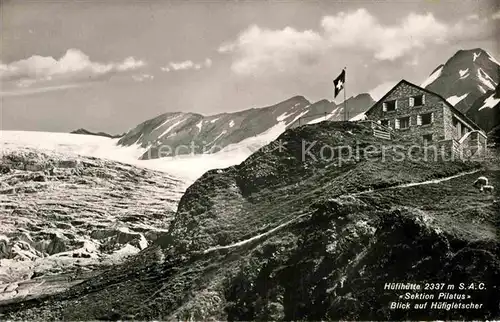 AK / Ansichtskarte Huefihuette Berghaus mit Blick auf Huefigletscher Glarner Alpen Kat. Huefi