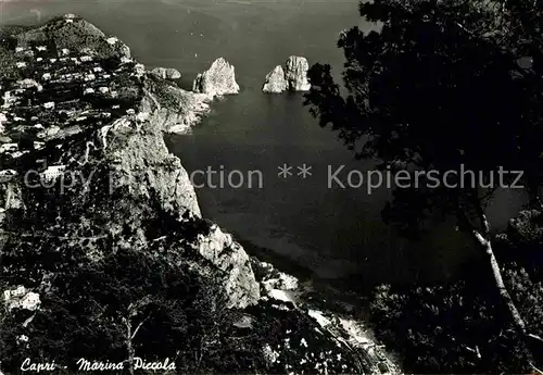 AK / Ansichtskarte Capri Marina Piccola Kat. Golfo di Napoli