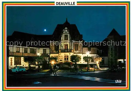 AK / Ansichtskarte Deauville Hotel de Ville la nuit Kat. Deauville