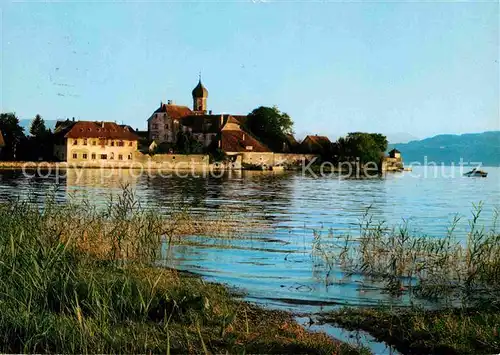 AK / Ansichtskarte Wasserburg Bodensee Uferpartie am See Kirche Schloss Kat. Wasserburg (Bodensee)