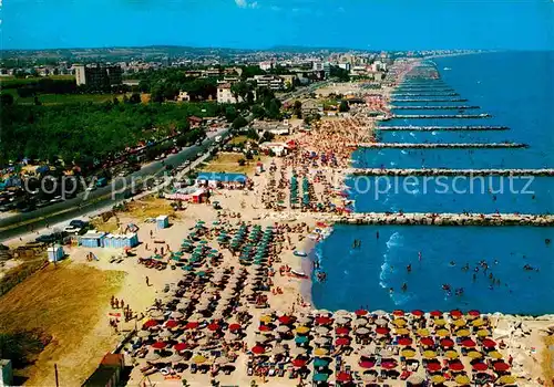 AK / Ansichtskarte Misano Adriatico Panorama Strand Fliegeraufnahme Kat. Italien