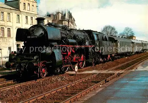 AK / Ansichtskarte Lokomotive Schnellzug Lokomotive 018323 6 Bahnhof Lippstadt  Kat. Eisenbahn