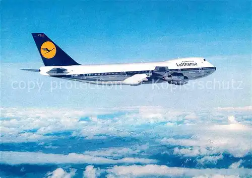 AK / Ansichtskarte Lufthansa B747  Kat. Flug