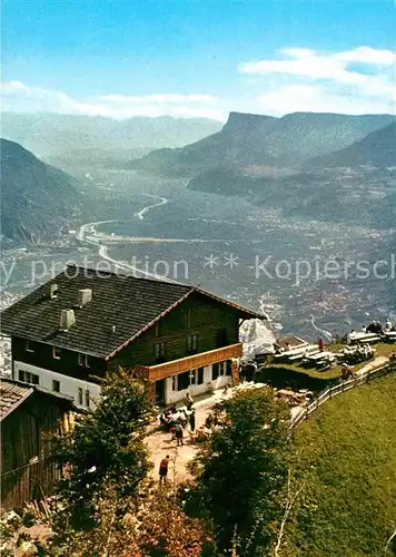 AK / Ansichtskarte Dorf Tirol Berggasthaus Hochmut Fernsicht Alpenpanorama Kat. Tirolo
