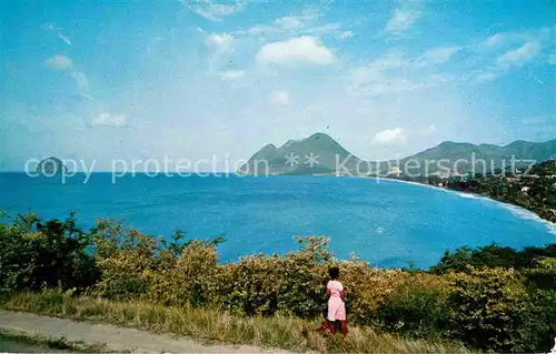 AK / Ansichtskarte Martinique The village bay Larcher hill and Diamond Rock Kat. Martinique