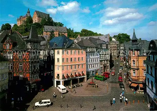 AK / Ansichtskarte Marburg Lahn Blick ueber den Marktplatz mit Schloss Kat. Marburg