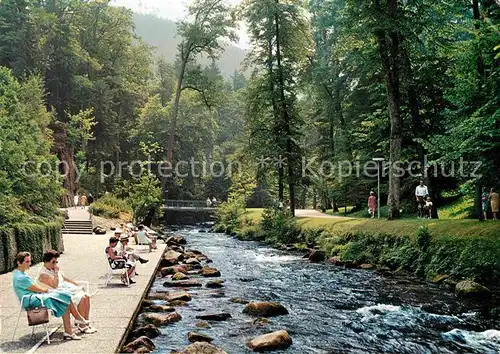 AK / Ansichtskarte Wildbad Schwarzwald Sitzterrasse im Kurpark an der Enz Kat. Bad Wildbad