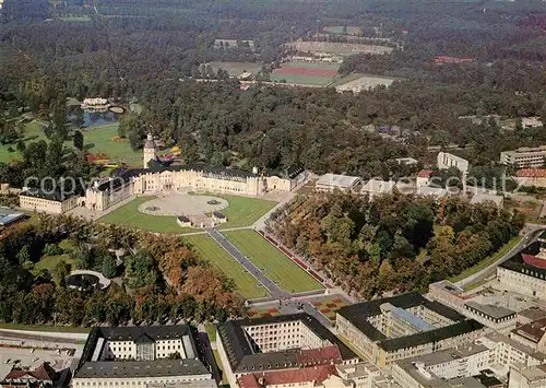 AK / Ansichtskarte Karlsruhe Baden Fliegeraufnahme Schloss