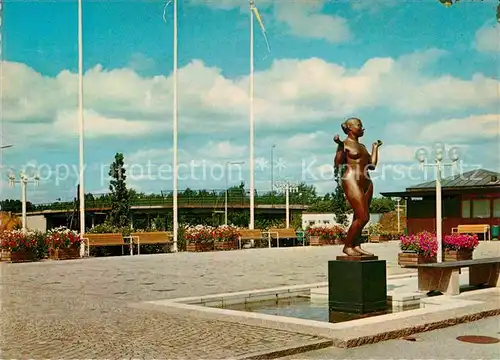 AK / Ansichtskarte Markaryd Madeleine De Poitou Skulptur