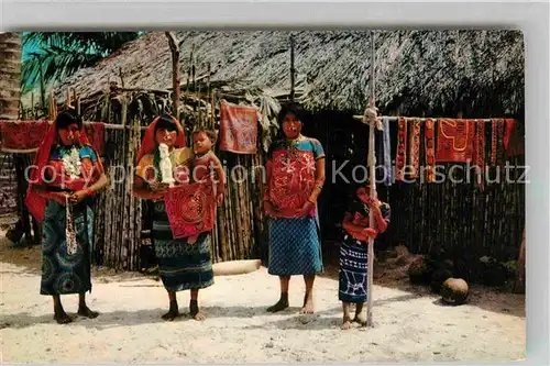 AK / Ansichtskarte San Blas Indios Dorfmotiv Kat. Panama