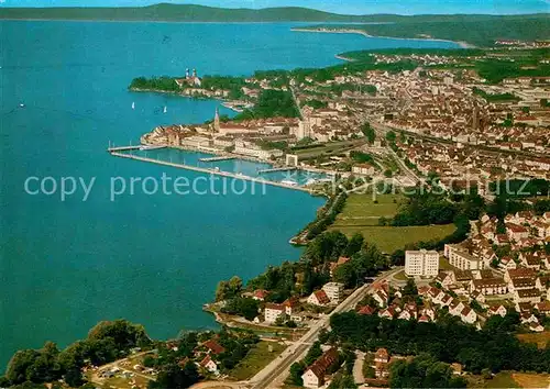 AK / Ansichtskarte Friedrichshafen Bodensee Fliegeraufnahme Seepartie Hafen Kat. Friedrichshafen