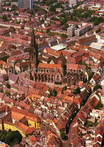 AK / Ansichtskarte Freiburg Breisgau Fliegeraufnahme mit Muenster und Altstadt Kat. Freiburg im Breisgau