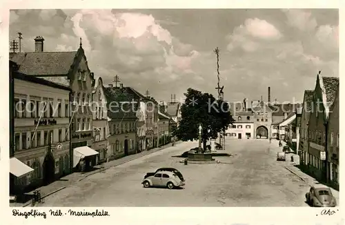 AK / Ansichtskarte Dingolfing Marienplatz Kat. Dingolfing