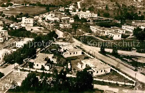 AK / Ansichtskarte Ouezzan Quartier et l Hopital Militaire Vue aerienne Kat. Marokko