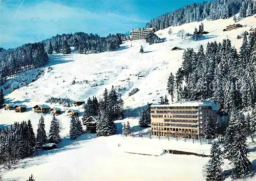 AK / Ansichtskarte Leysin Ecole americaine Piste de ski de Solacyre Hotel Les Chamois Kat. Leysin
